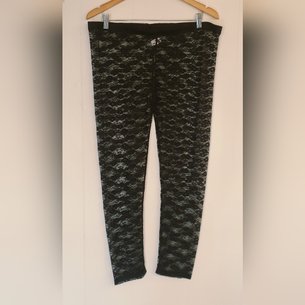 Lace Floral Leggings